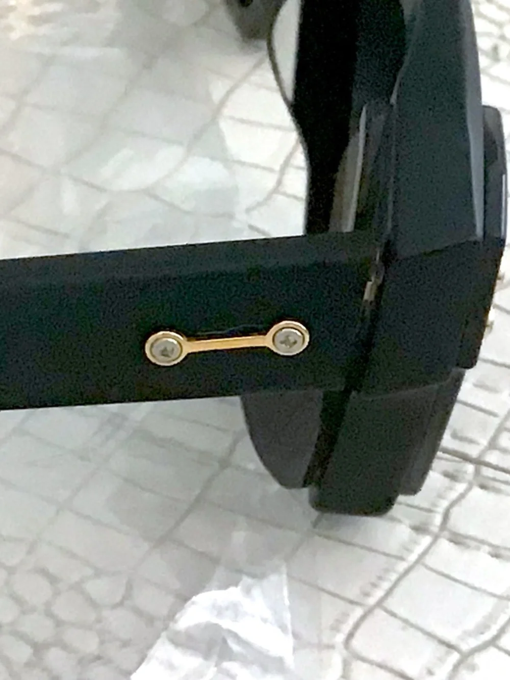 RARE AKONI HERCULES BLK - AKS-105D-54 GLD RECTANGLE SUNGLASSES